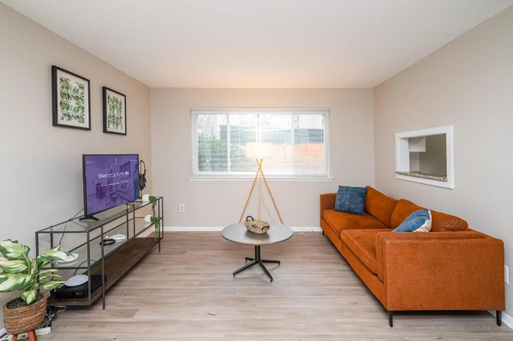 Welcoming 2Br With Parking And Perfect Location Durham Exterior foto