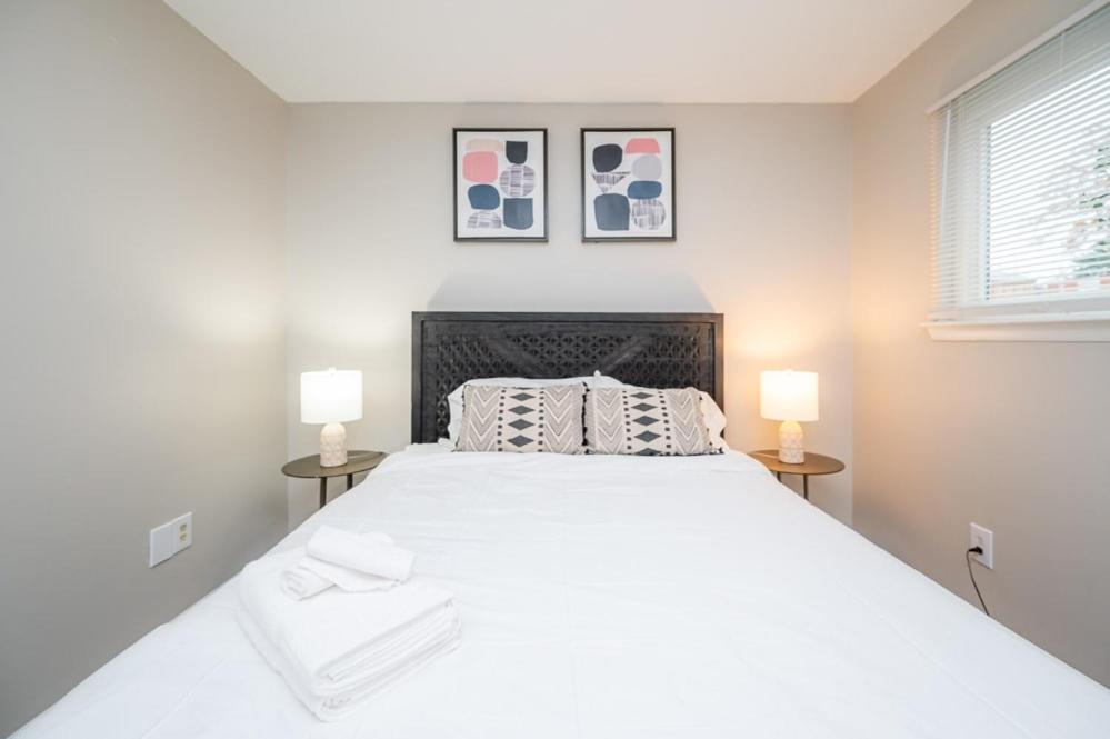 Welcoming 2Br With Parking And Perfect Location Durham Exterior foto